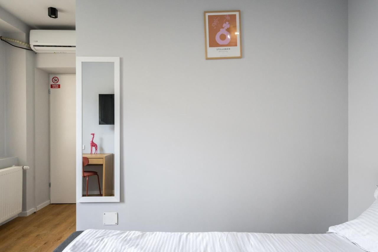 Cute Central Apartments In Villa Bucarest Exterior foto
